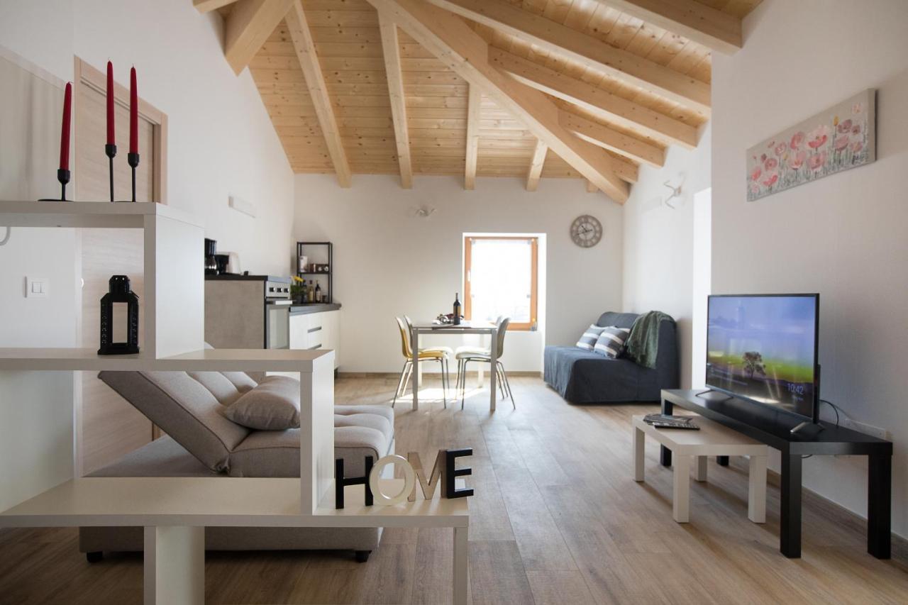 Appartamenti Piccolo Borgo Arco Esterno foto