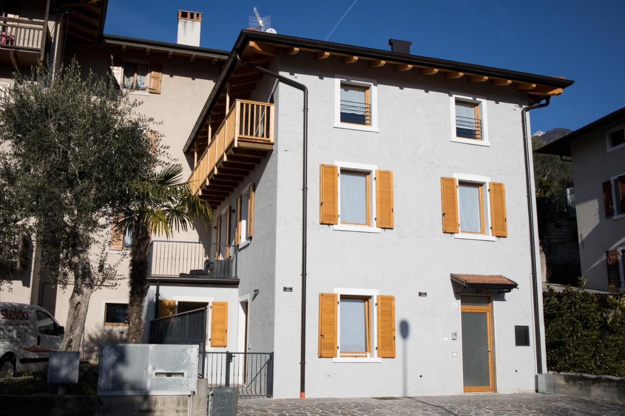 Appartamenti Piccolo Borgo Arco Esterno foto